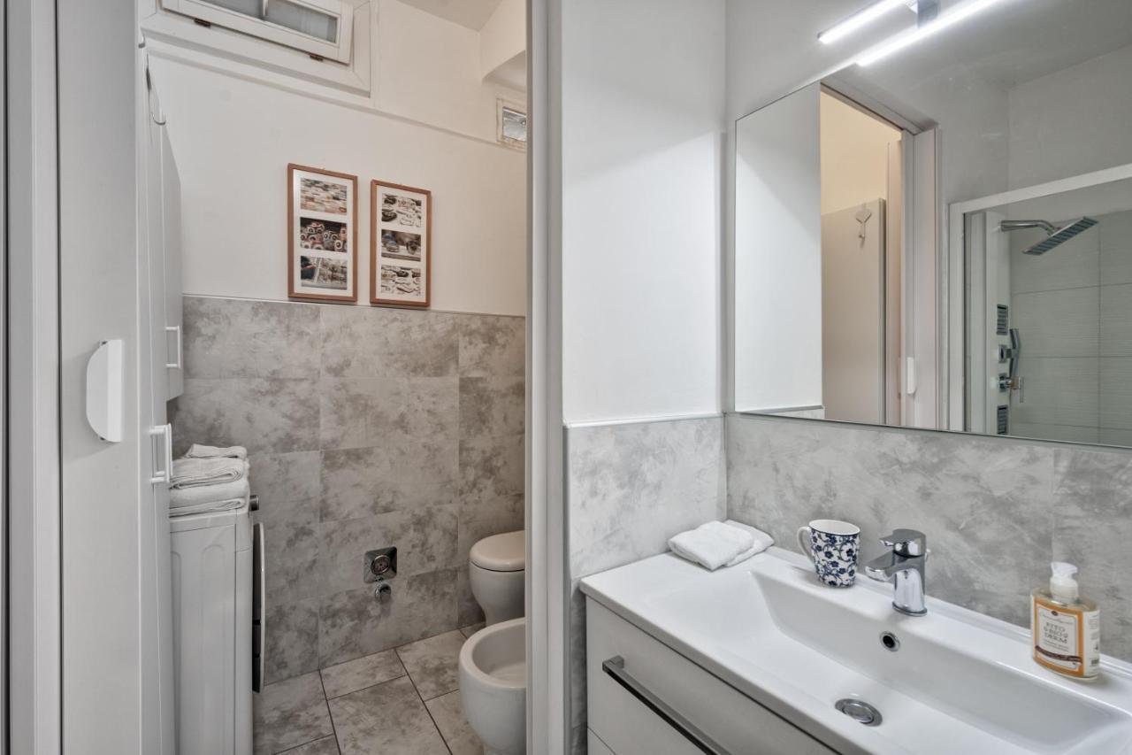 Casa Lena By Apartments To Art Turin Exterior photo